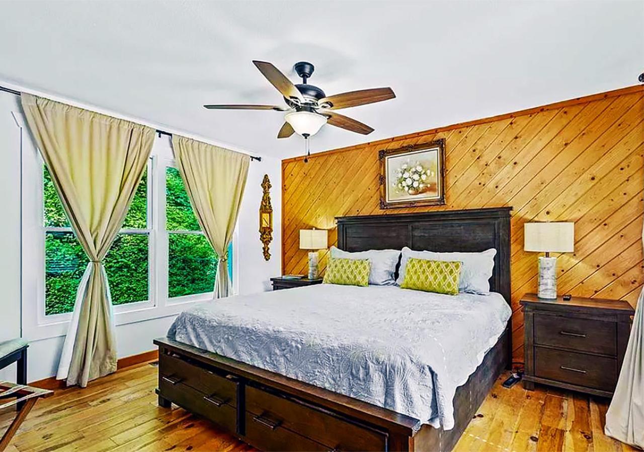 3 Minutes To Posh Downtown Or Majestic Dry Falls *