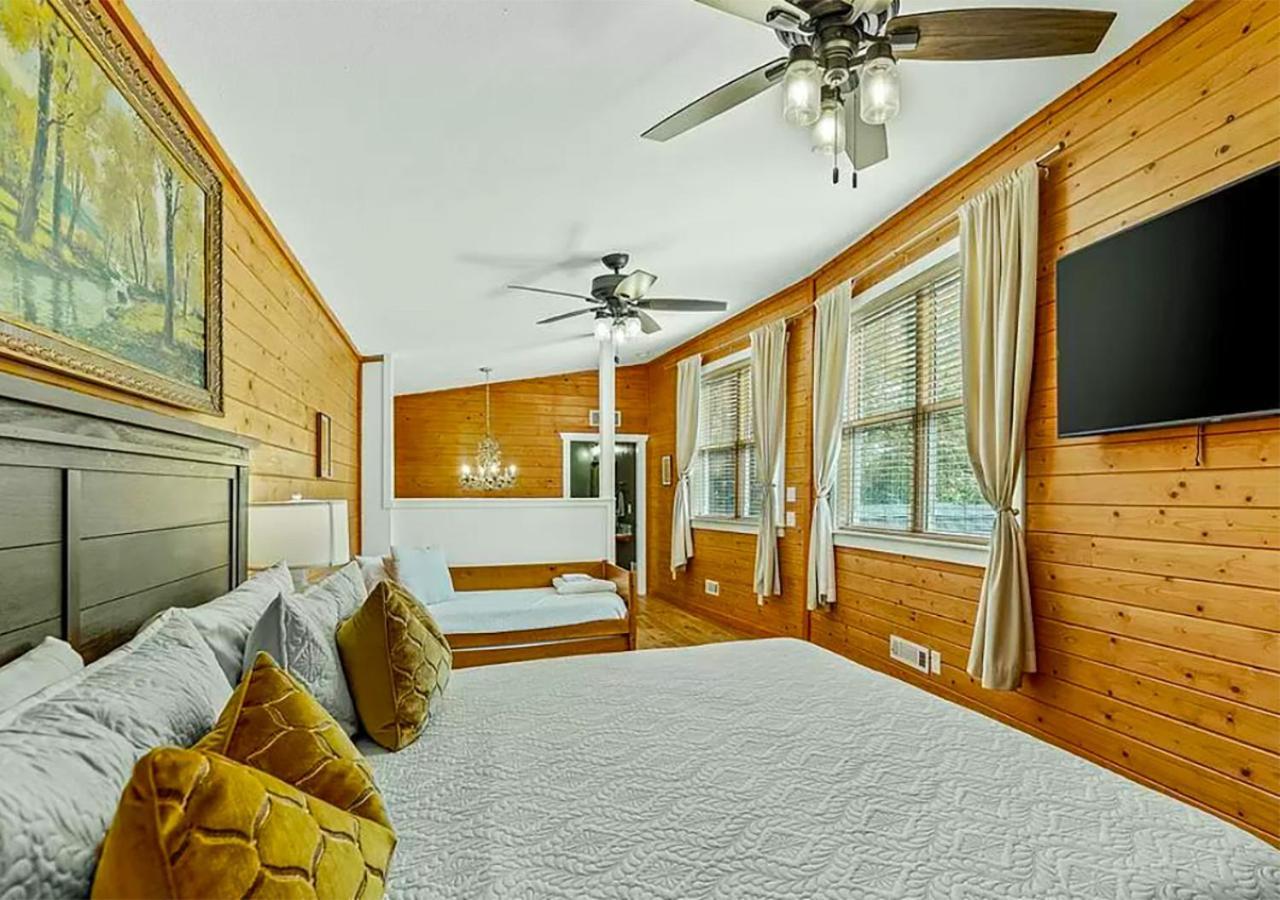 3 Minutes To Posh Downtown Or Majestic Dry Falls *
